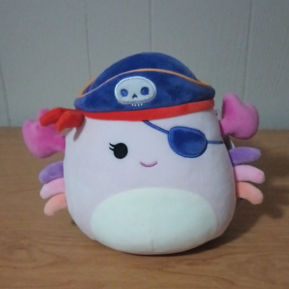 Cailey The Pirate Crab Squishmallow